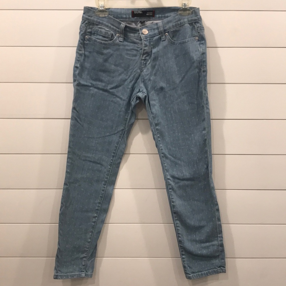 BDG Light-wash Grazer Mid-Rise Jeans